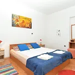 Puzar 295 *