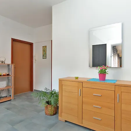 Puzar 295 Апартаменты Штиньян