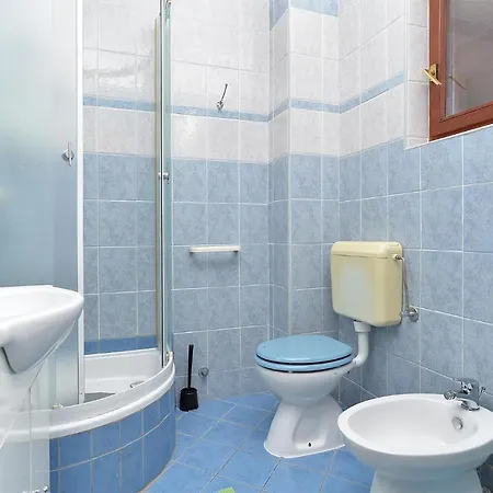 Puzar 295 Apartment Štinjan