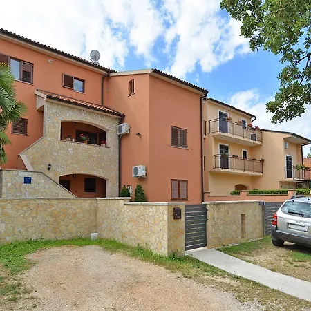 Puzar 295 Apartment Štinjan