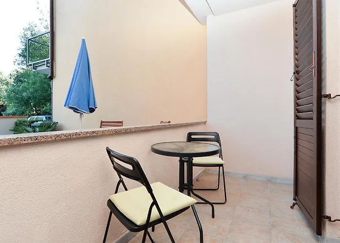 Puzar 295 아파트 *